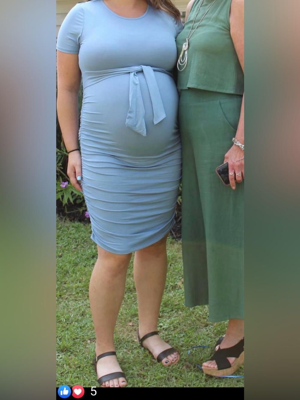 Cornflower Blue Maternity Dress Pink Blush Size Large
Midi - good pre-owned